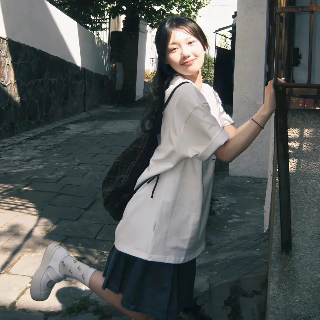 青蓝写生